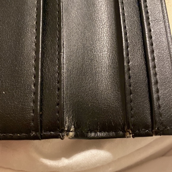 Kate Spade wallet - Picture 8 of 10